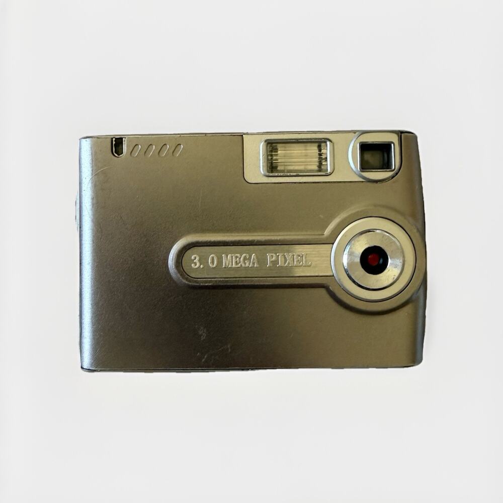 Oregon Scientific ThinCam DS6310 - 3.0MP Digital Camera - Silver - Powers On!